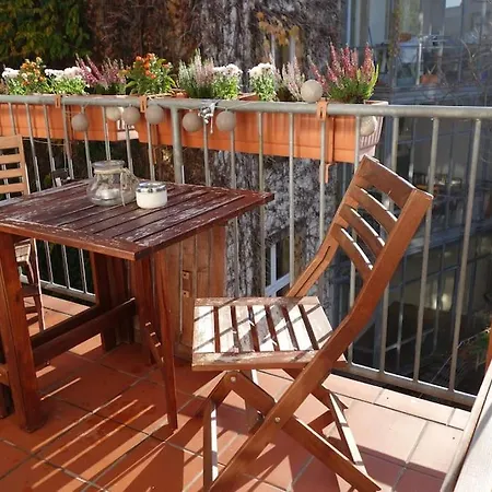 Cosy Studio, Sunny Balcony In It-District Neustadt Dresden Exterior photo